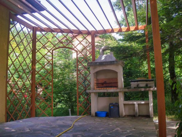 menuisier ébéniste pergola