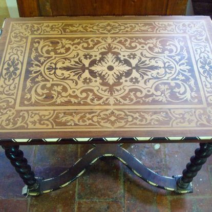 menuisier ébéniste restauration table basse